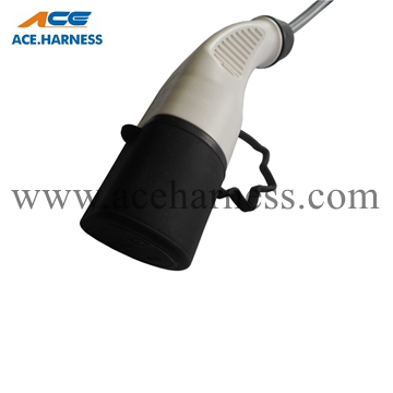 ACE0701-2 Auto charging cable with EV charging connector